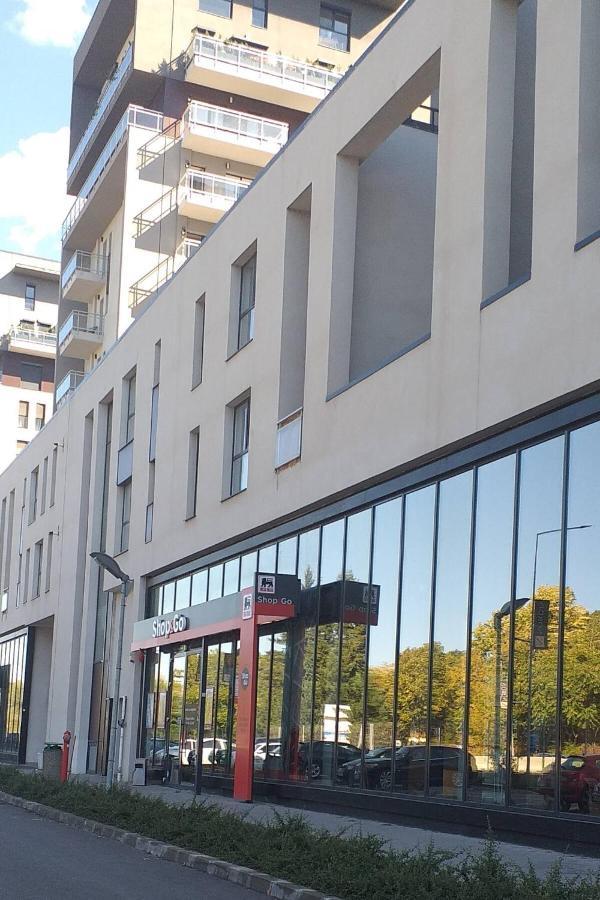 Sunshine - New & Quiet 1Br Apt, Business Area, Close To Airport, Highway A3, Subway 부쿠레슈티 외부 사진