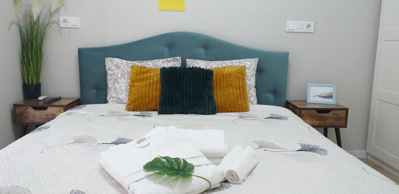 Sunshine - New & Quiet 1Br Apt, Business Area, Close To Airport, Highway A3, Subway 부쿠레슈티 외부 사진