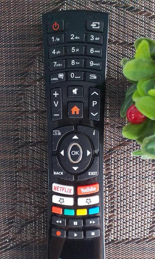 Sunshine - New & Quiet 1Br Apt, Business Area, Close To Airport, Highway A3, Subway 부쿠레슈티 외부 사진